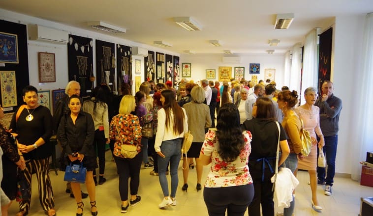 ASZAKKÖR kiállítás a Dienes Galériában