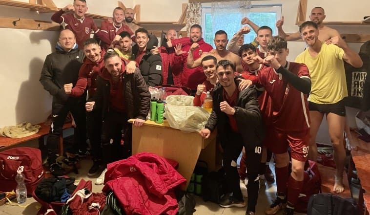 Országos főtáblára jutott felnőtt csapatunk