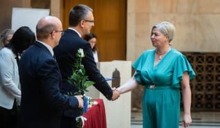 Apáczai Csere János-díjat kapott Borsos Tamásné