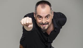 Mogács Dániel önálló estje Mátészalkán