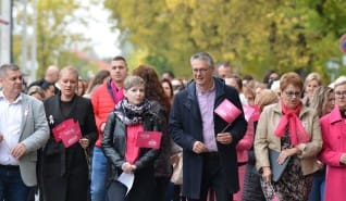 Sétáljunk együtt a hölgyekért!