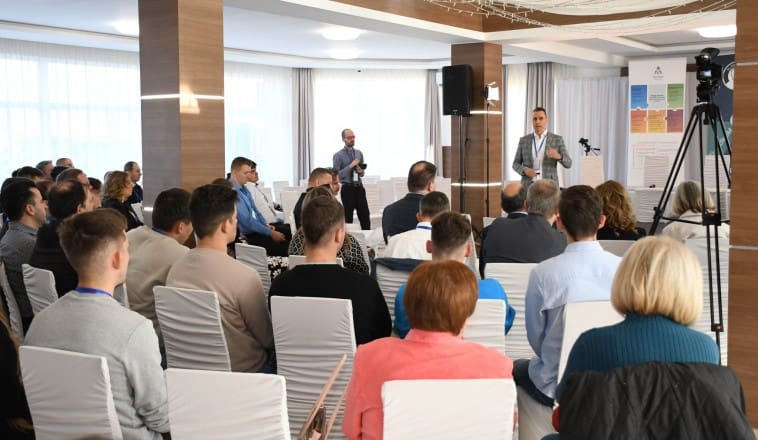 Jövőtudatosság az ipar és az oktatás résztvevői között