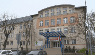 Testnevelés szakos állás a gimnáziumban