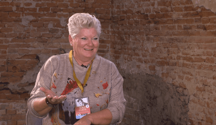 Interjú Jill Curtis Vandenberggel