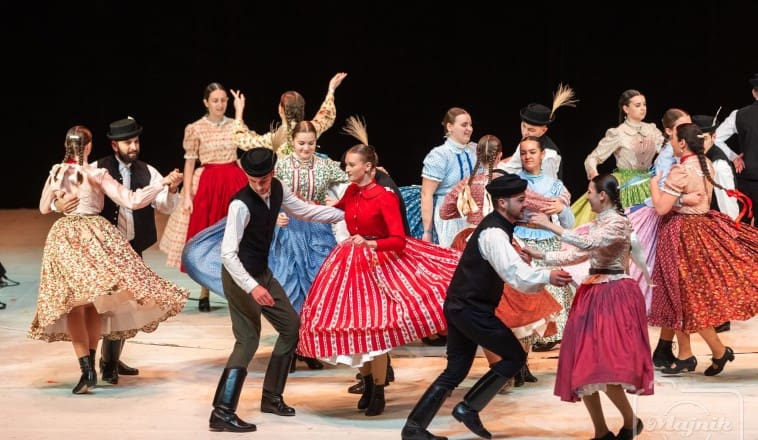 Sikeres évek a Szatmár Táncegyüttes háza táján