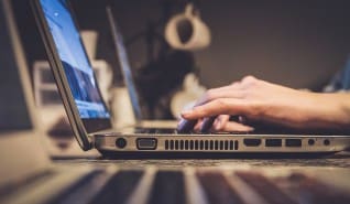 Felhívás a szélessávú internet elérhetőségek felülvizsgálatára