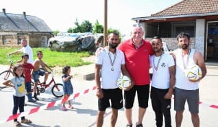 „Dekázz a reményért” – verseny és példamutatás az ópályi cigánytelepen