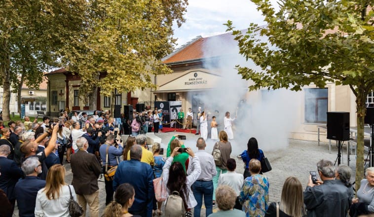 Fények, kamerák, világsztárok emléke