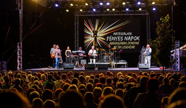 Fényes Napok: útlezárások és forgalmi változások