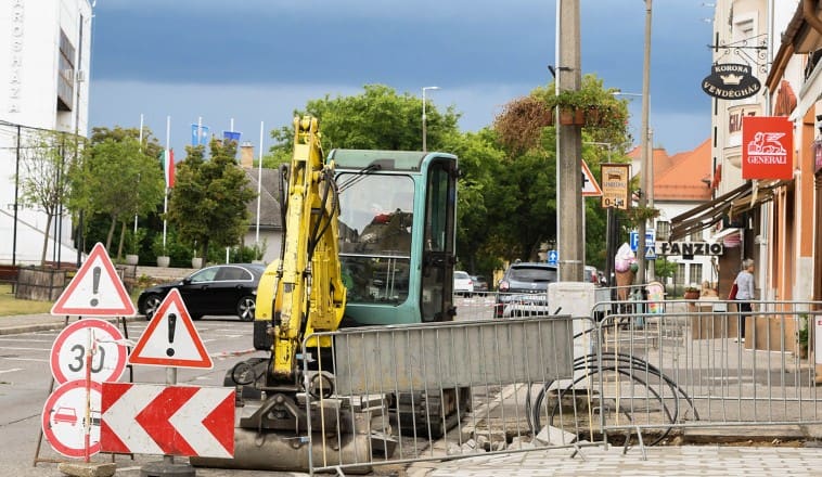 Biztonságosabb járda a belvárosban