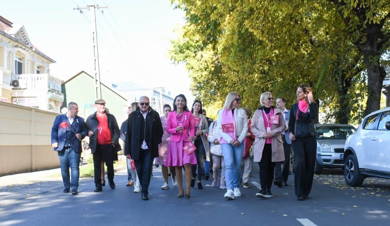 Mátészalka rózsaszínbe öltözött