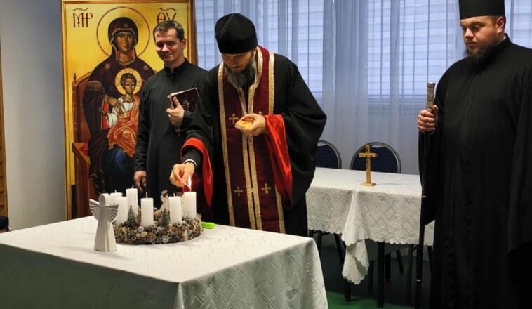 Első gyertyagyújtás