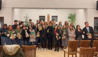 A hit hidat épít: filippínó keresztények karácsonya Mátészalkán