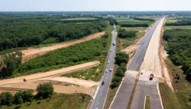 Célegyenesben az M49-es Mátészalka térségében