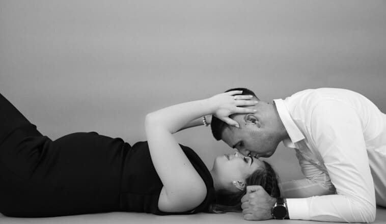 „Azok a titokzatos nők…” fotókiállítás – Hölgyek hete