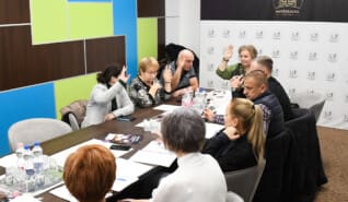 Döntések, amelyek az emberekről szólnak