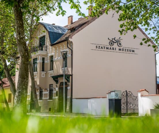 A nő háromszor Nőnapra – hármas kiállításmegnyitó