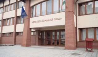 „A pedagógus a személyiségével is tanít” – Elismerést kapott a Képes Géza Általános Iskola