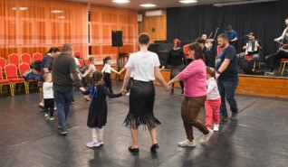 Jótékonysági táncház a Szatmár Alapfokú Művészeti Iskolában