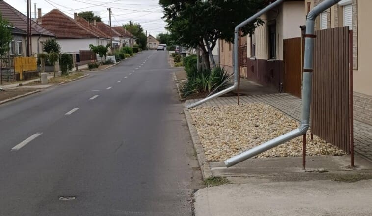 Esővíz az utcára: ami egy háznál megoldásnak tűnik, az egész utcának gondot okozhat