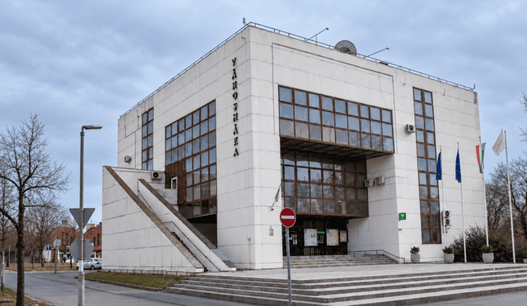 Közeleg az idei közmeghallgatás – mi lett a tavaly felvetett ügyekből?